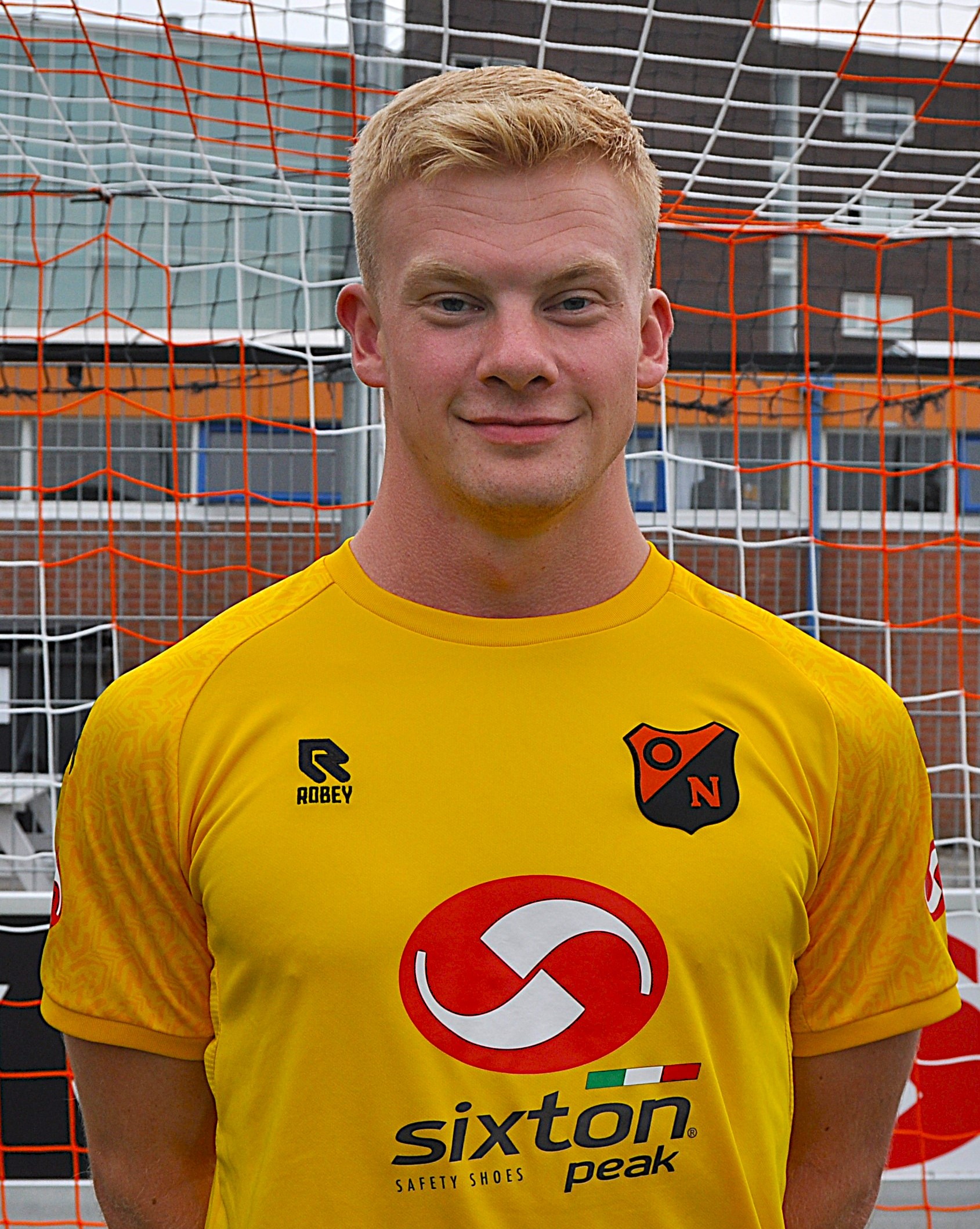 22. Youri Tepper keeper