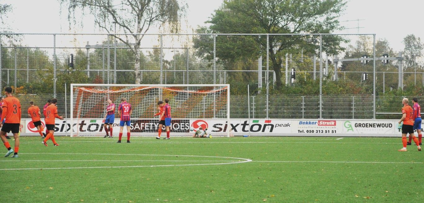 Oranje Nassau maatje te groot voor Loppersum