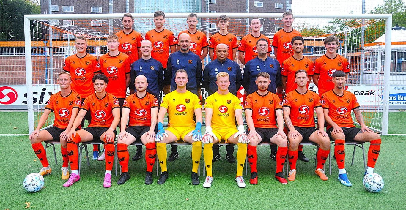 Zaterdag speelt Oranje Nassau de eerste wedstrijd van 2025 in Hoogeveen